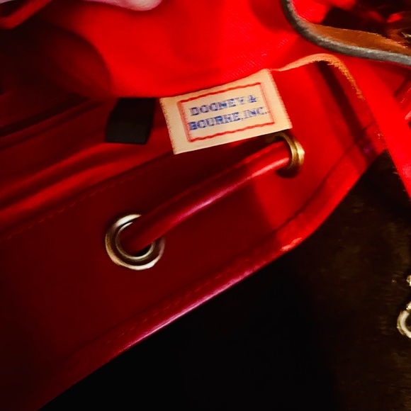 Dooney And Bourke Vintage Serengeti Collection Leather Zebra Bucket Bag - Picture 6 of 7